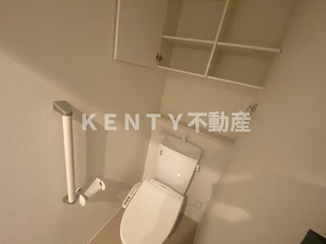 【トイレ】 | ホワイト・ルミエ | ゆったりとした空間のトイレです