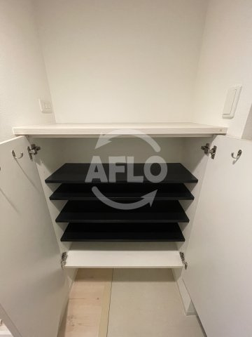 セレニテ本町グランデの収納|セレニテ本町グランデ　シューズボックス