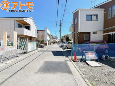 【前面道路含む現地写真】 | 駿河区新川二丁目7期　新築戸建　全1棟