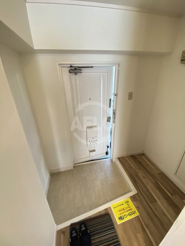 ハイツ鍛冶　九条北小学校区の玄関|ハイツ鍛冶　玄関