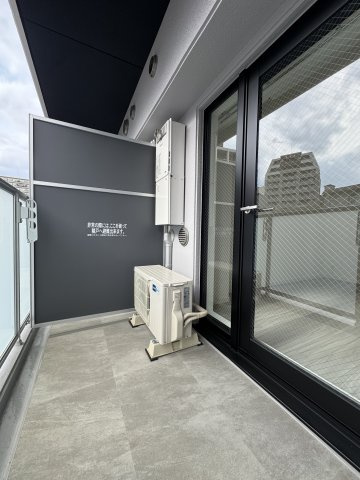 S-RESIDENCE阿波座bouncyのバルコニー|S-RESIDENCE阿波座bouncy　バルコニー