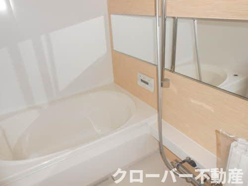 シャーメゾン宮下町の浴室