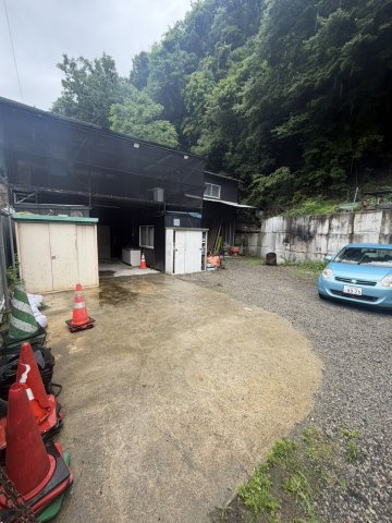 成合事務所付き資材置き場の周辺