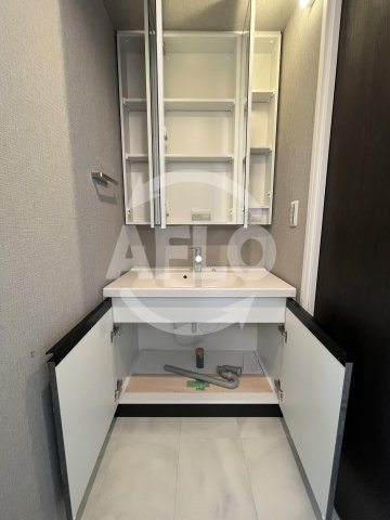 シーズンフラッツ阿波座の独立洗面台|シーズンフラッツ阿波座　独立洗面台