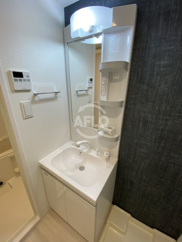S-RESIDENCE大阪九条Northの独立洗面台|S-RESIDENCE大阪九条North（エスレジデンス大阪九条ノース）　独立洗面台