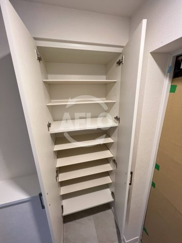 スプランディッド堀江の収納|スプランディッド堀江　シューズボックス