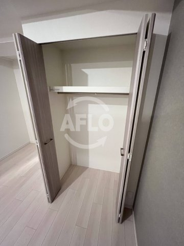 スプランディッド堀江の収納|スプランディッド堀江　クローゼット