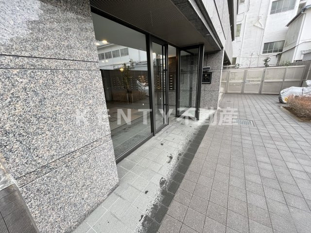 【エントランス】 | ルーブル多摩川七番館 | 落ち着いたエントランスです