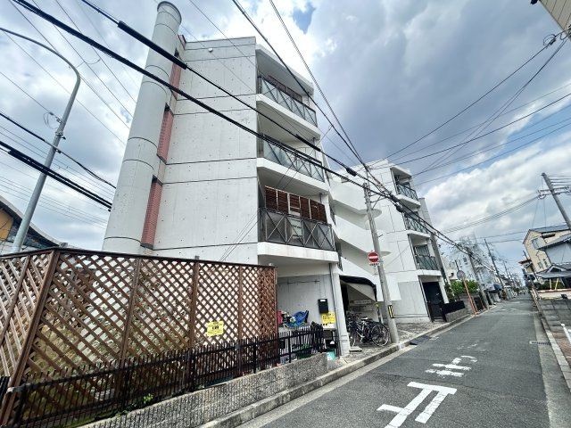 エクセイト武庫之荘の外観
