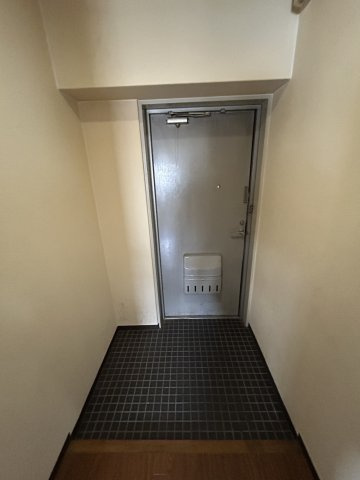 エクセイト武庫之荘の玄関