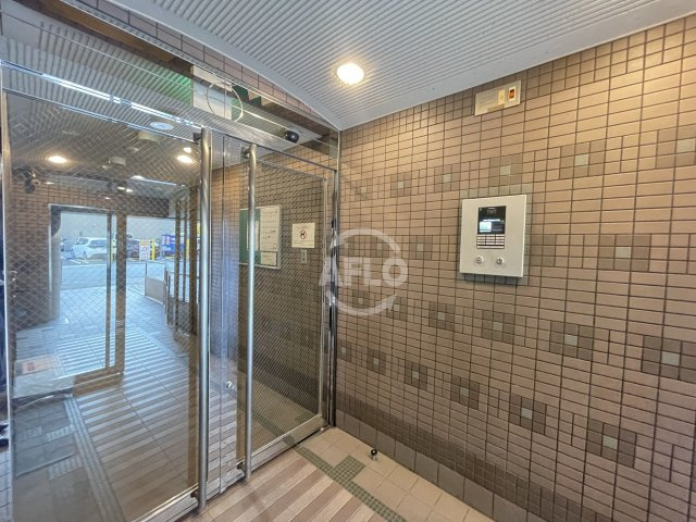 シャルマンフジリッツ南堀江のエントランス|シャルマンフジリッツ南堀江　エントランス