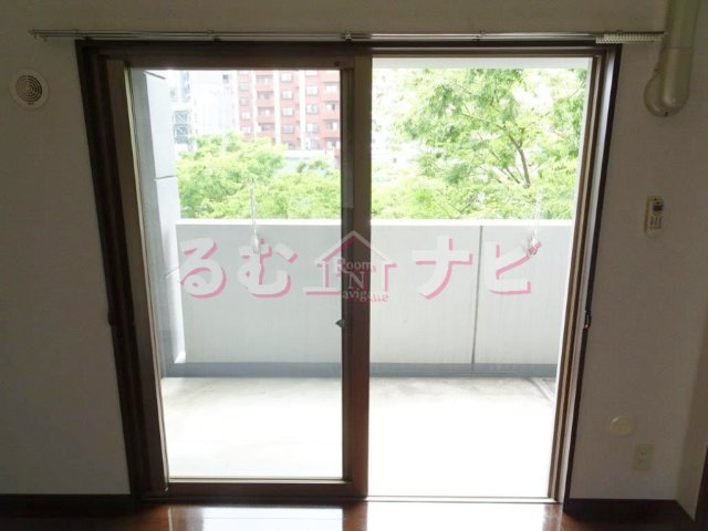 福岡市南区野間１丁目の賃貸マンションのバルコニー