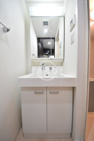 Fortuney北堀江の独立洗面台|Fortuney北堀江(フォーチュニーキタホリエ)　独立洗面台