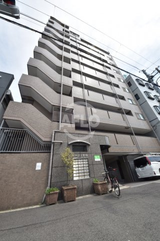 ドーム1番館　日吉小学校のエントランス|ドーム１番館　エントランス