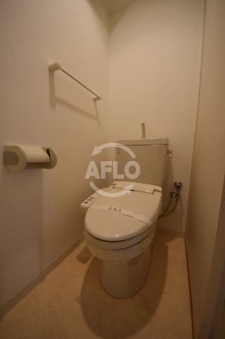 パラッツオ新町のトイレ|パラッツオ新町　温水洗浄便座