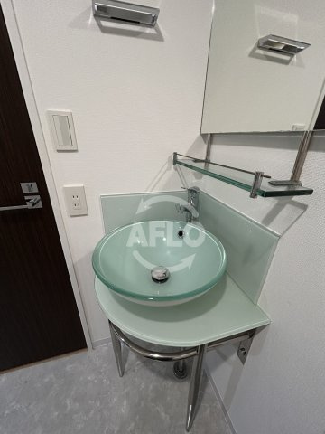 アーデン京町堀イーストの独立洗面台|アーデン京町堀イースト　独立洗面化粧台