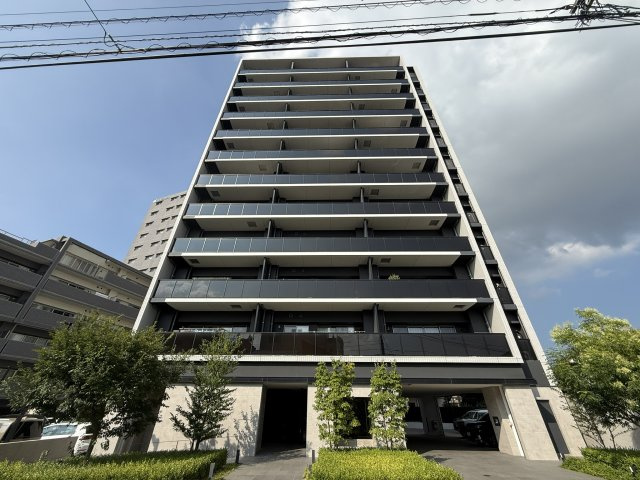 グランドオーク春日原の外観