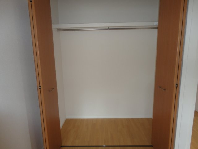 グリーンハウス仁科の収納|クローゼット