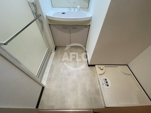 レジデンス本町靭公園の洗面所|レジディア靭公園　洗面脱衣所