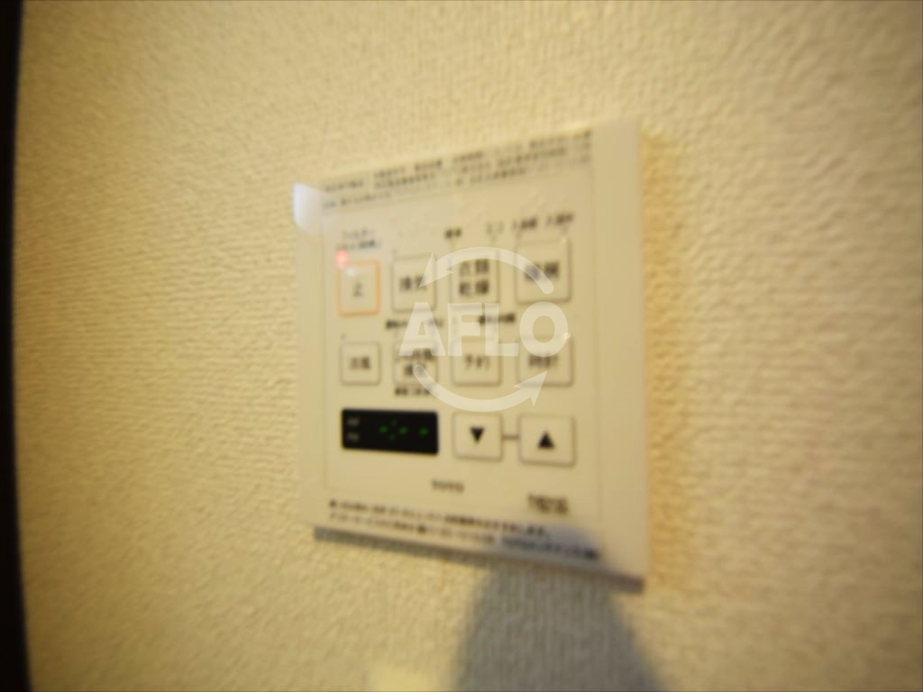 アモーレ本町ウエストの設備|AMORE HOMMACHI WEST（アモーレホンマチウエスト）　浴室換気乾燥暖房機