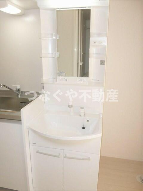 Ｙ’ｓ　ＦＬＡＴ　ワイズフラットの独立洗面台|Ｙ’ｓ　ＦＬＡＴ　ワイズフラット