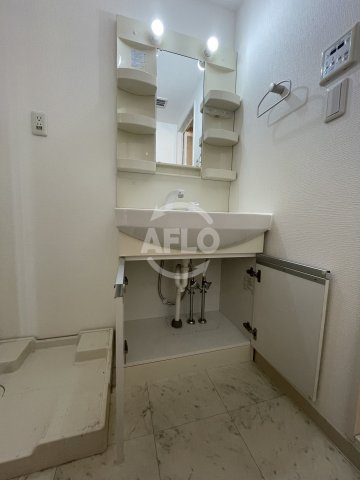 ルクレ阿波座レジデンスの独立洗面台|ルクレ阿波座レジデンス　独立洗面台