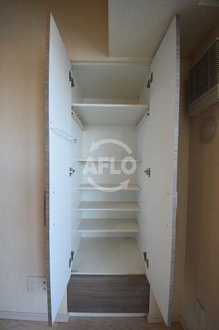 阿波座ライズタワーズマーク20の収納|阿波座ライズタワーズマーク20　収納