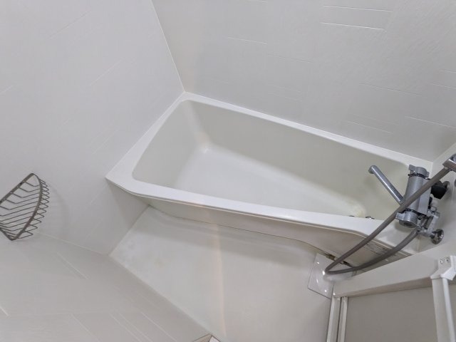 アジールコート東大井の浴室|落ち着いた空間のお風呂です