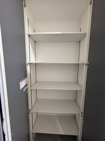 ラモーナ雁屋西町の収納