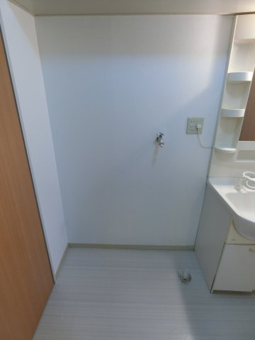 グランディスの設備|イメージ写真201号室（反転あり）