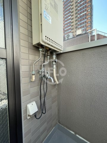 新町エビスの設備|新町エビス　室外洗濯機置場