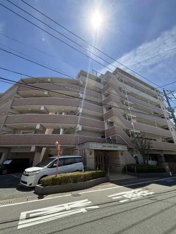 パレスト藤崎南の外観