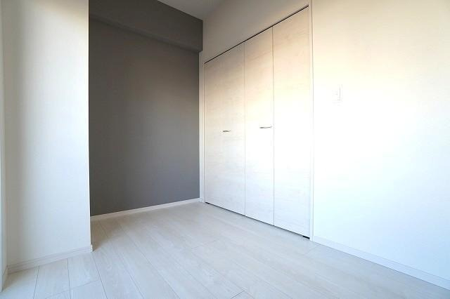 MODERNPALAZZO博多駅東の居間・リビング|物件の画像11