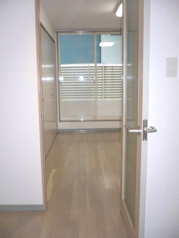 Ｃ♭の内装|内装は落ち着いています