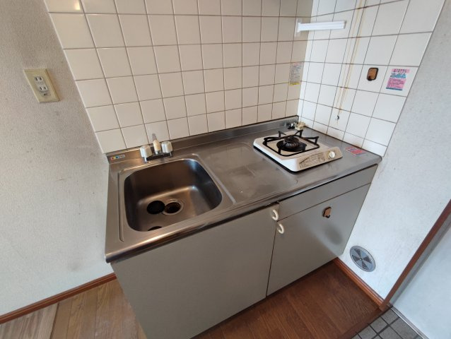 CASA滝王子のキッチン|別部屋参考