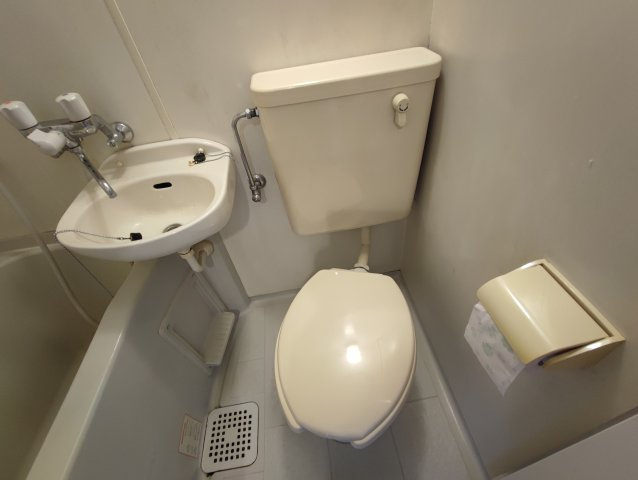 CASA滝王子のトイレ|別部屋参考