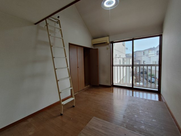 CASA滝王子の居間・リビング|別部屋参考