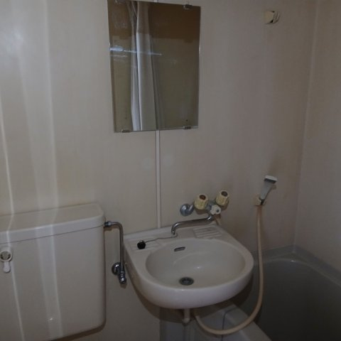 レジデンス西馬込の洗面所|別部屋参考用写真