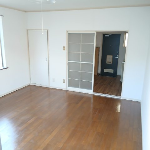 レジデンス西馬込の居間・リビング|別部屋参考用写真