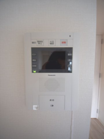 プレサンス北堀江のセキュリティ|プレサンス北堀江　ＴＶ付モニターホン