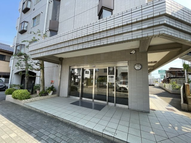 インペリアル高松の外観