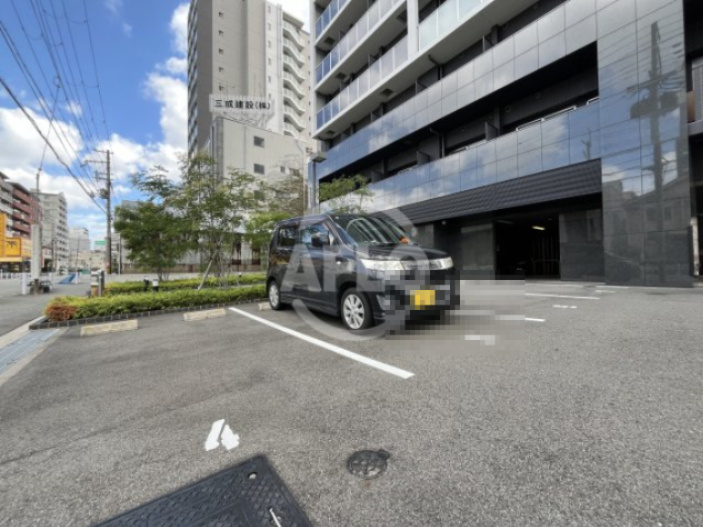 スワンズシティ新大阪ヴィーヴォの駐車場|スワンズシティ新大阪ヴィーヴォ　駐車場