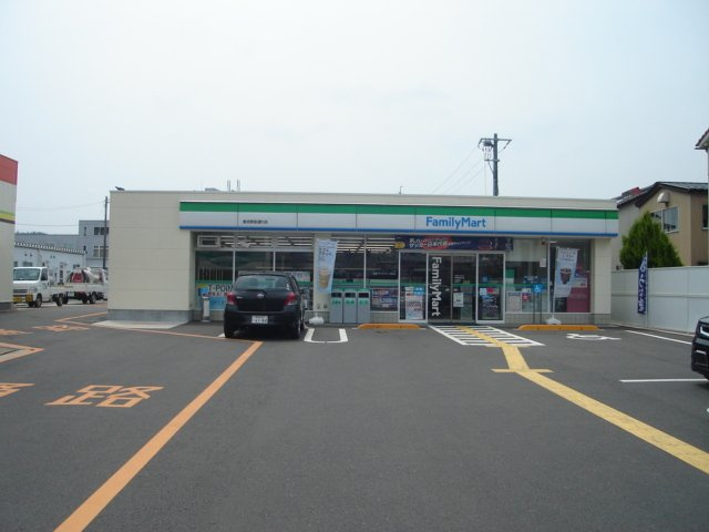 【周辺】 | ファミリーマート倉吉駅前通り店まで860ｍ
