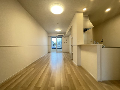 【居間・リビング】 | フォルトゥーナ西岡屋Ⅱ