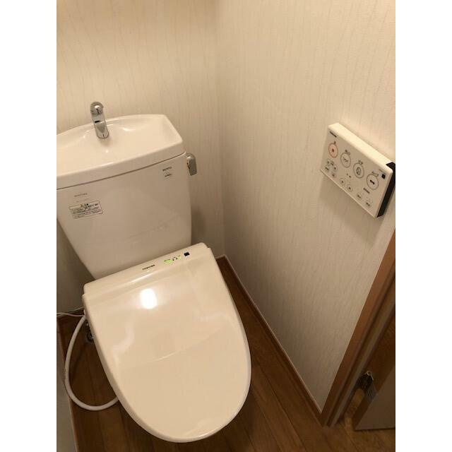 エミリーのトイレ