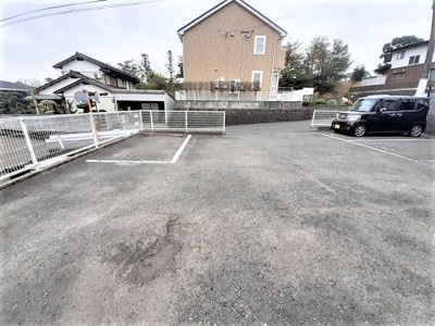 【駐車場】 | ニュークレストール立花台