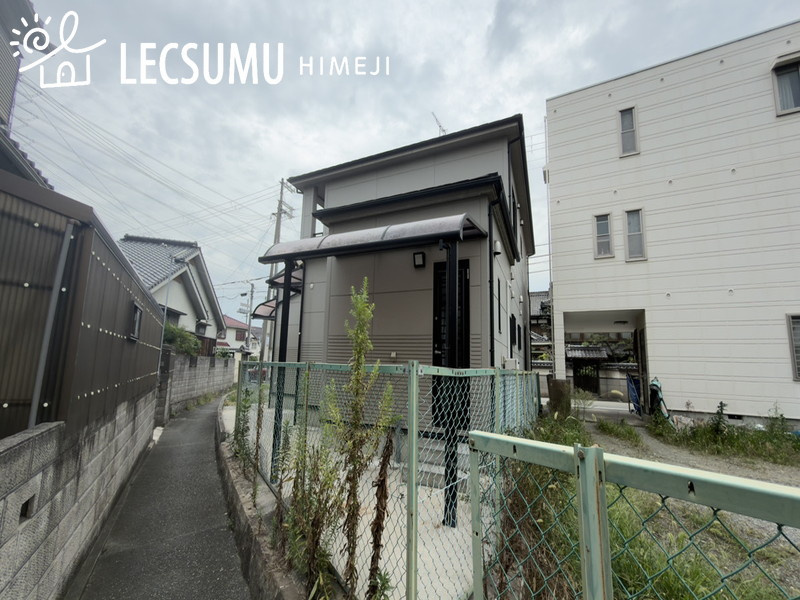 姫路市飾磨区妻鹿/中古戸建の外観