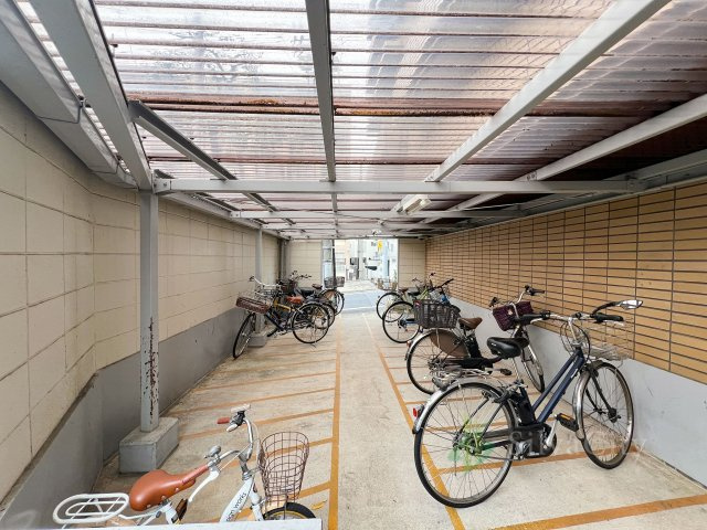 グリーンキャピタル上池台の駐輪場