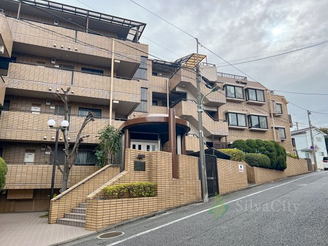 グリーンキャピタル上池台の外観
