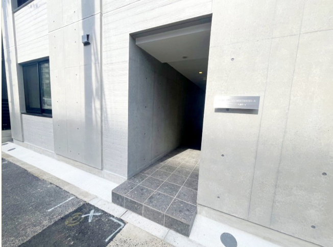 【エントランス】 | ＡＤＯＲＥ　ＵＲＢＡＮ大森町